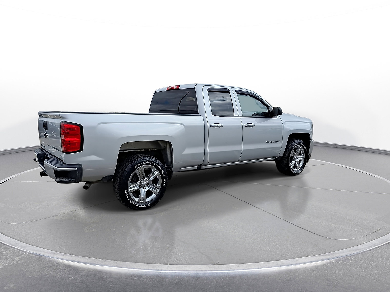Used 2016 Chevrolet Silverado 1500 Custom RWD image 8