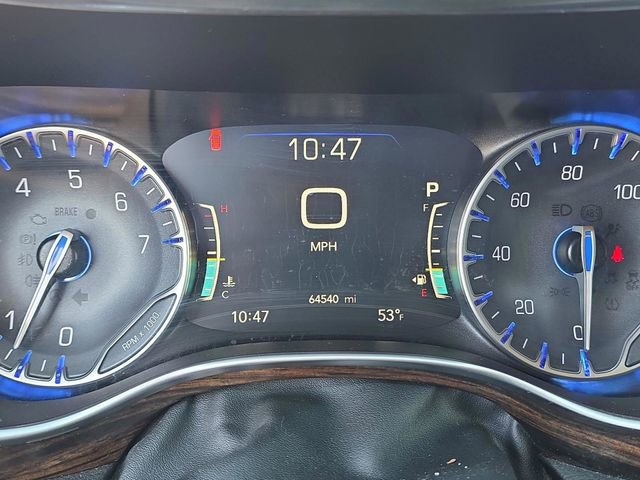 Used 2024 Chrysler Pacifica Limited image 37