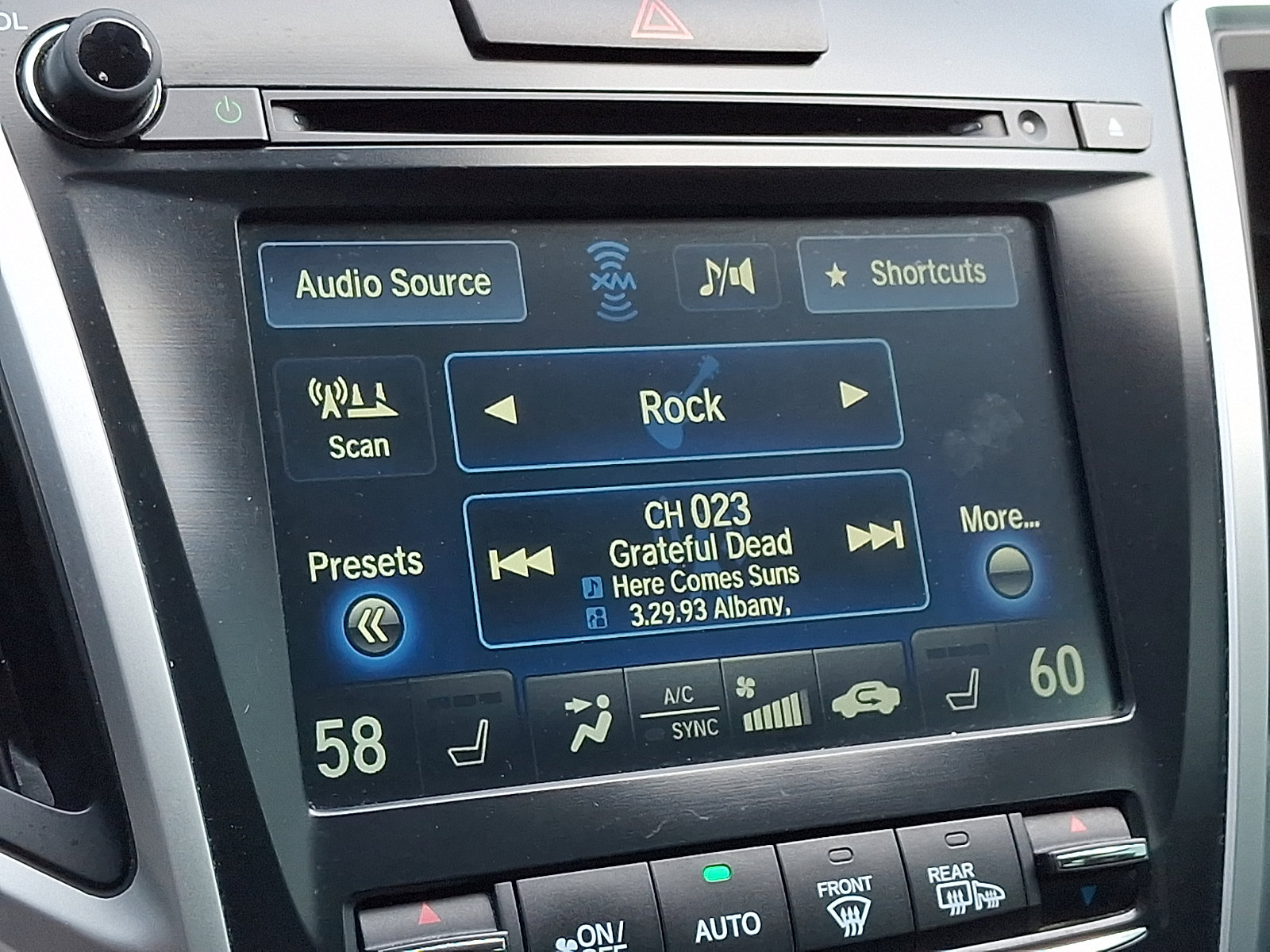 Used 2016 Acura TLX V6 w/ Technology Package FWD image 18