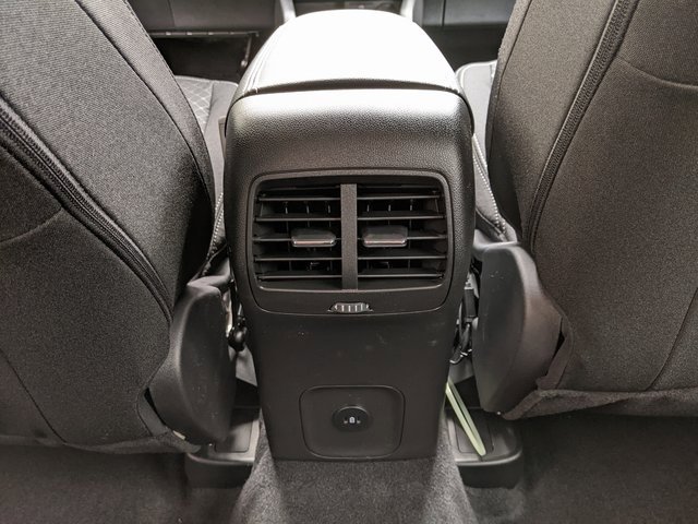 Used 2025 Ford Escape Active w/ Cold Weather Package image 30