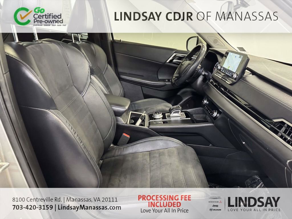 Used 2023 Mitsubishi Outlander SE AWD/4WD image 12