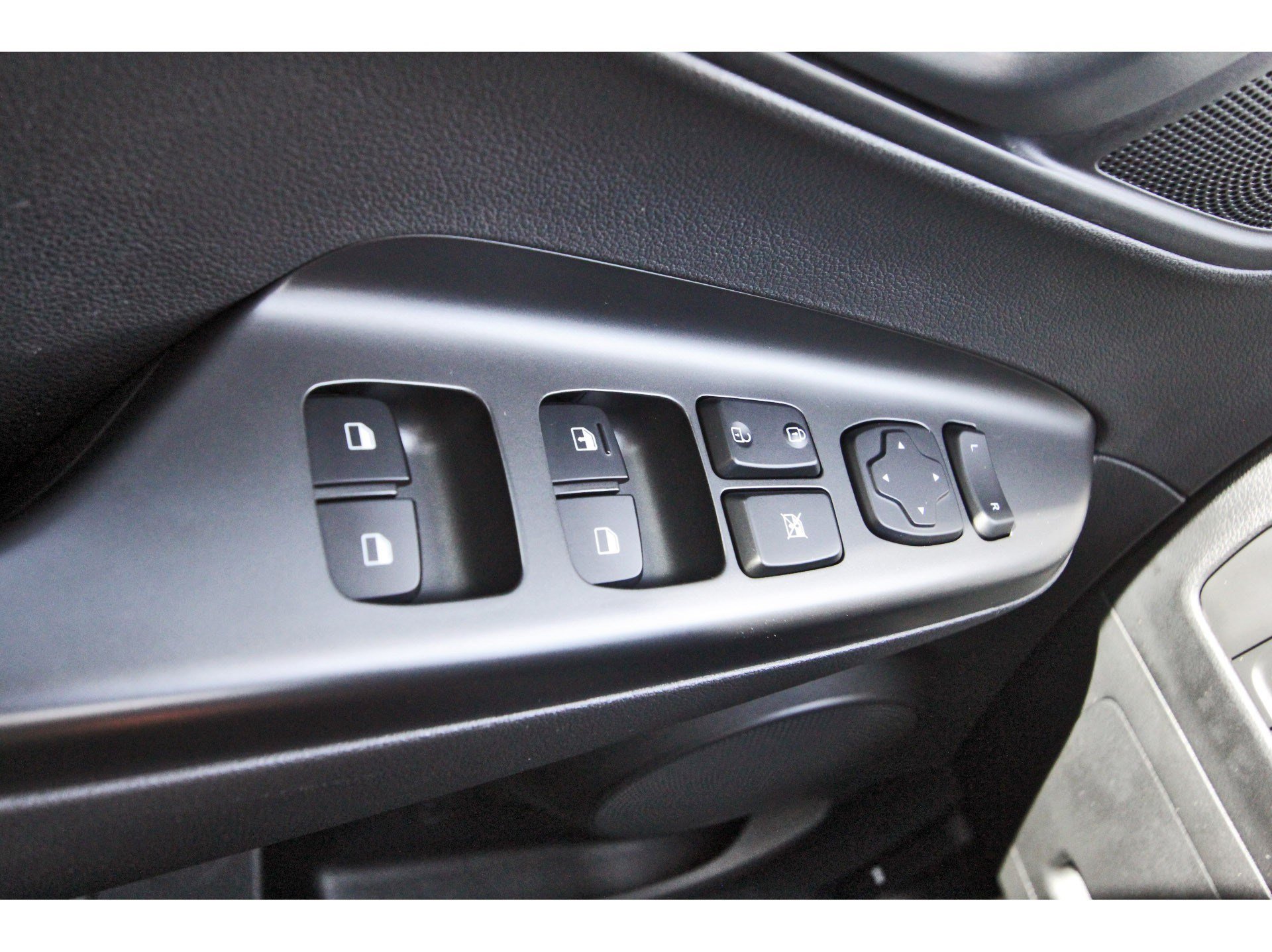Used 2022 Hyundai Kona SEL FWD image 21