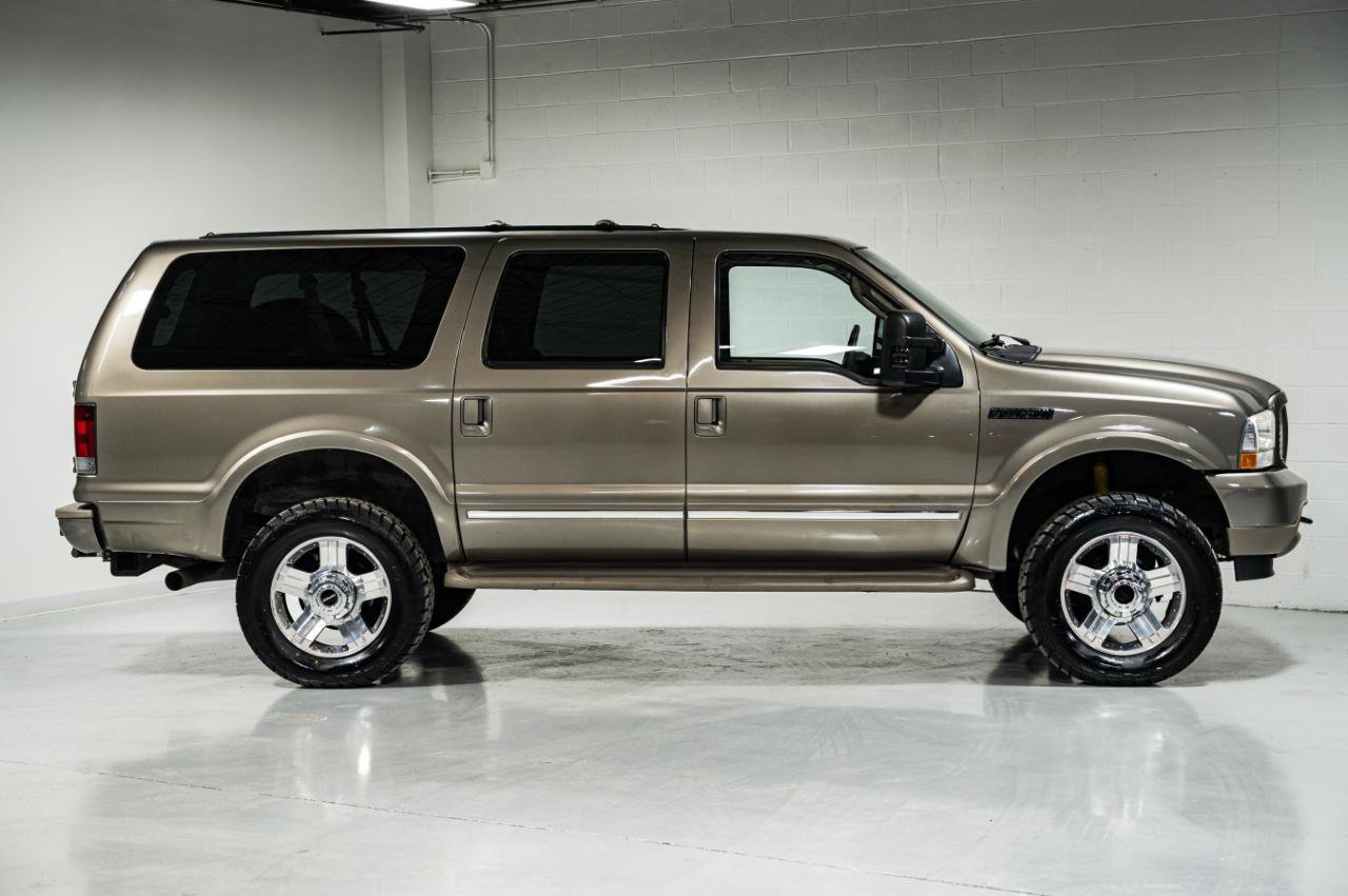 Used 2003 Ford Excursion Limited image 2