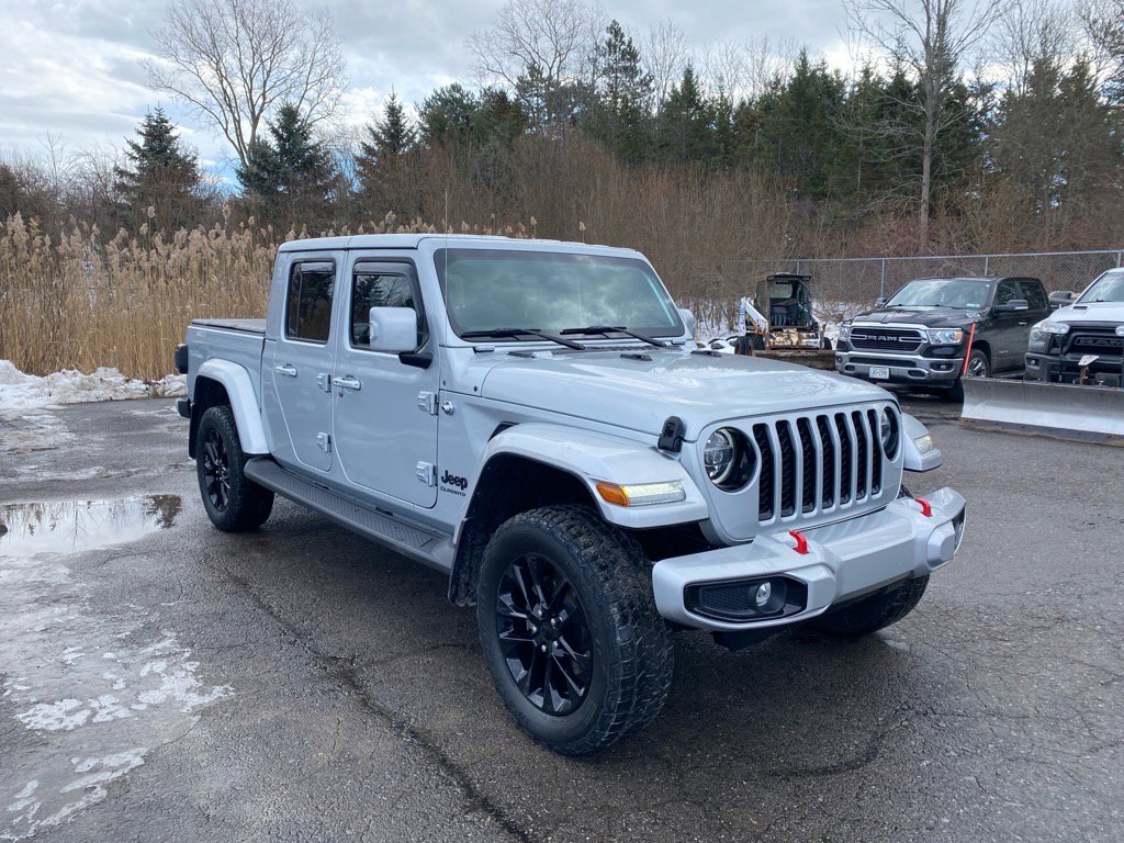 Used 2022 Jeep Gladiator Overland image 9