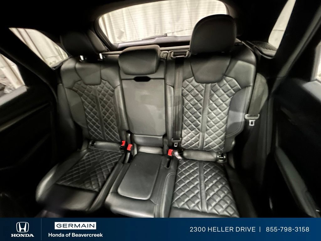 Used 2020 Audi SQ5 Premium Plus w/ Premium Plus Package AWD/4WD image 28