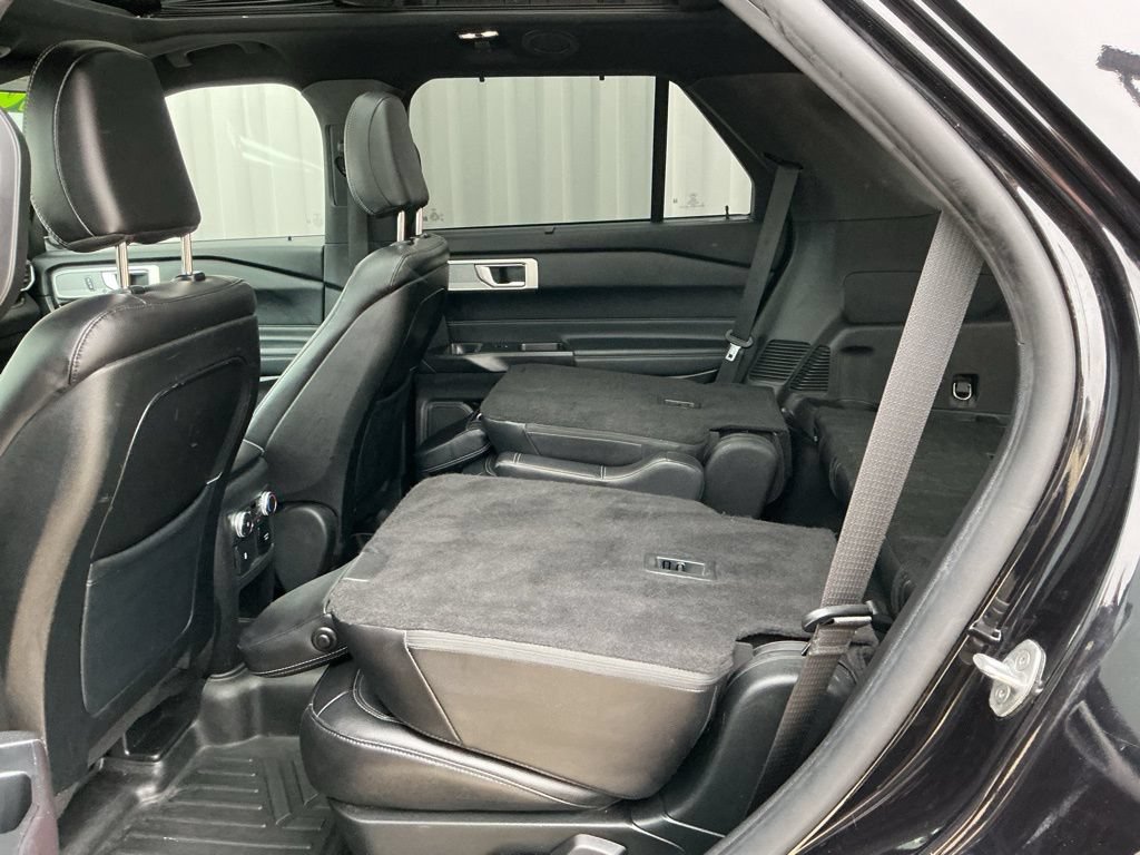 Used 2020 Ford Explorer Limited w/ Class III Trailer Tow Package AWD/4WD image 22