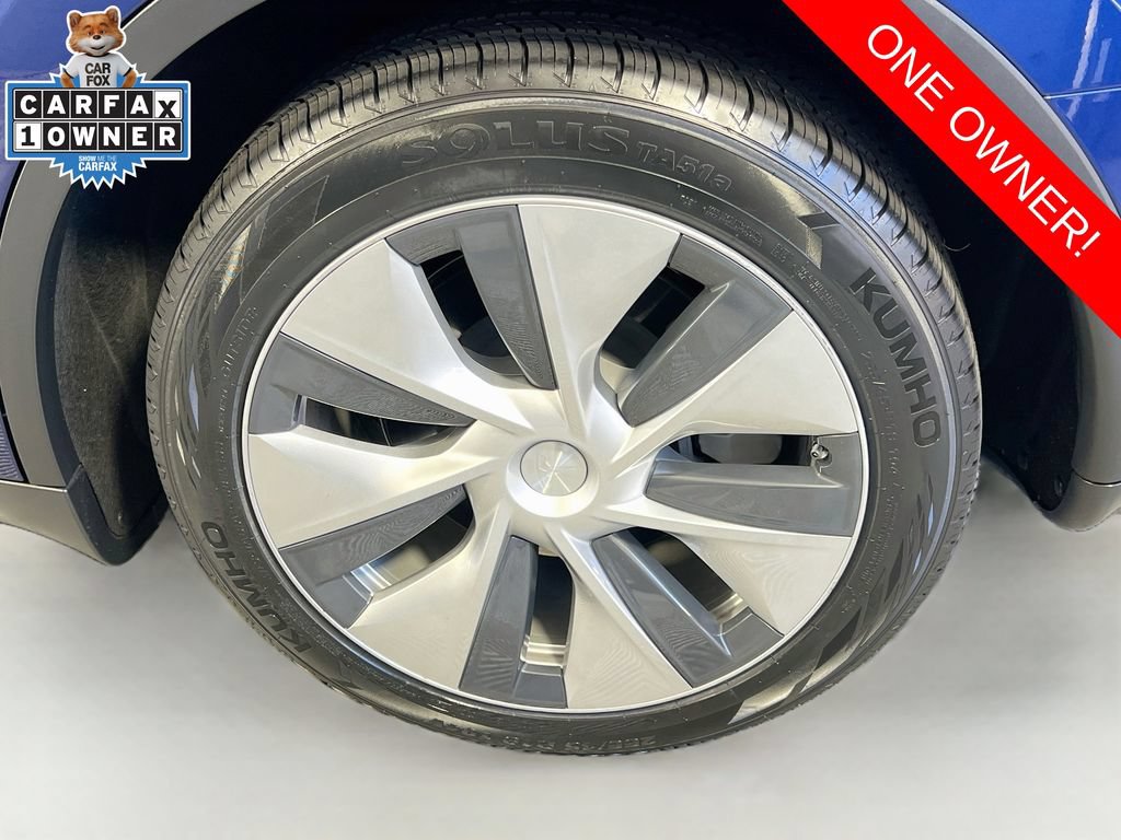 Used 2021 Tesla Model Y Long Range AWD/4WD image 31