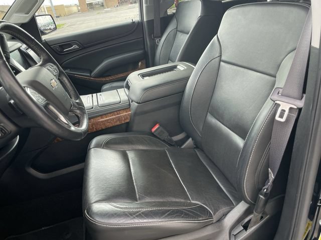 Used 2017 Chevrolet Suburban Premier AWD/4WD image 11