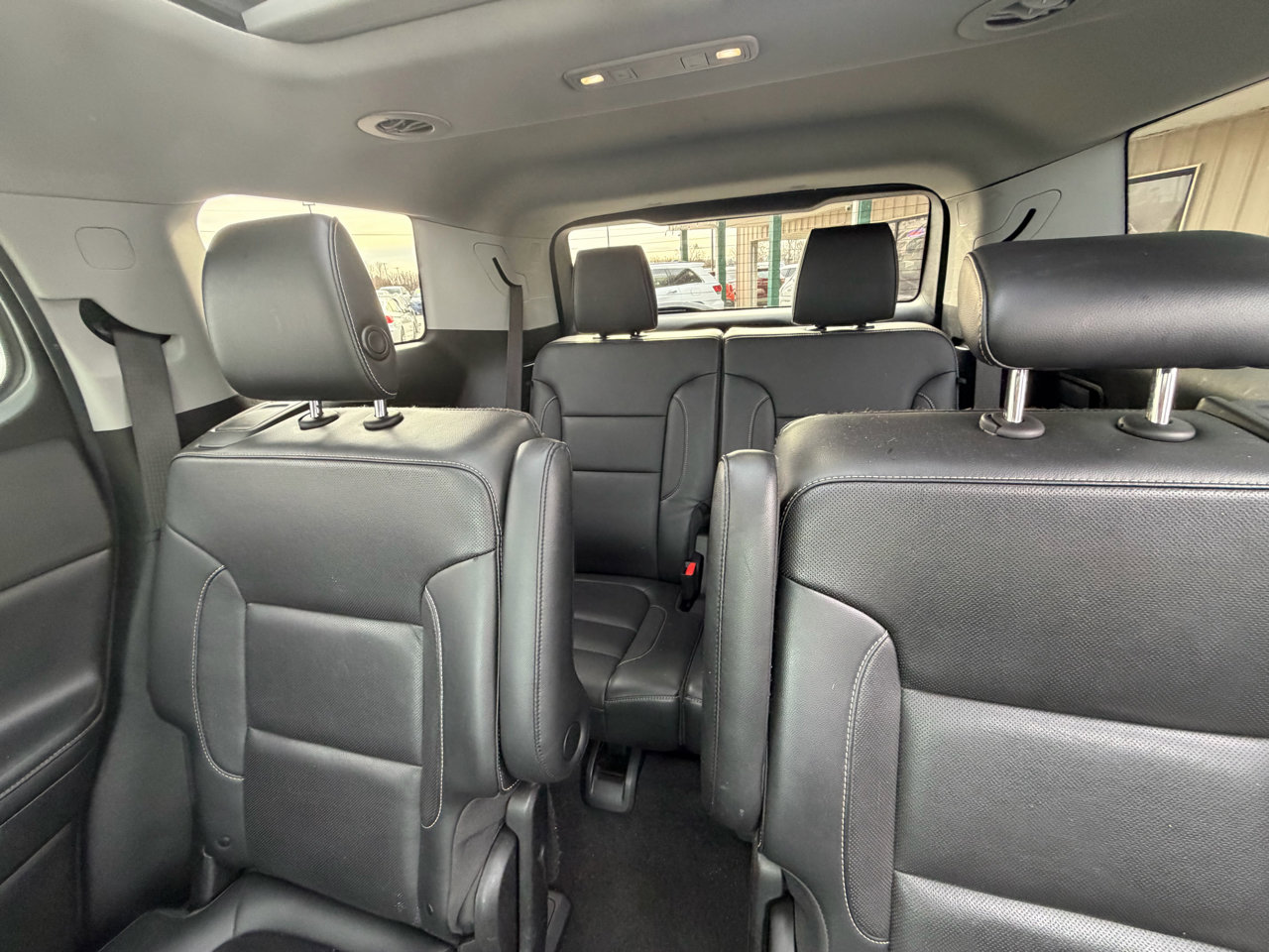 Used 2019 GMC Acadia SLT image 16