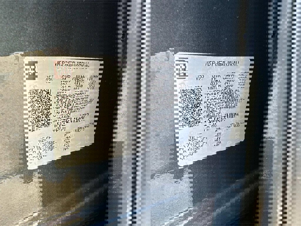 New 2026 Cadillac Escalade IQ Sport 1 w/ LPO, ONYX Package image 19