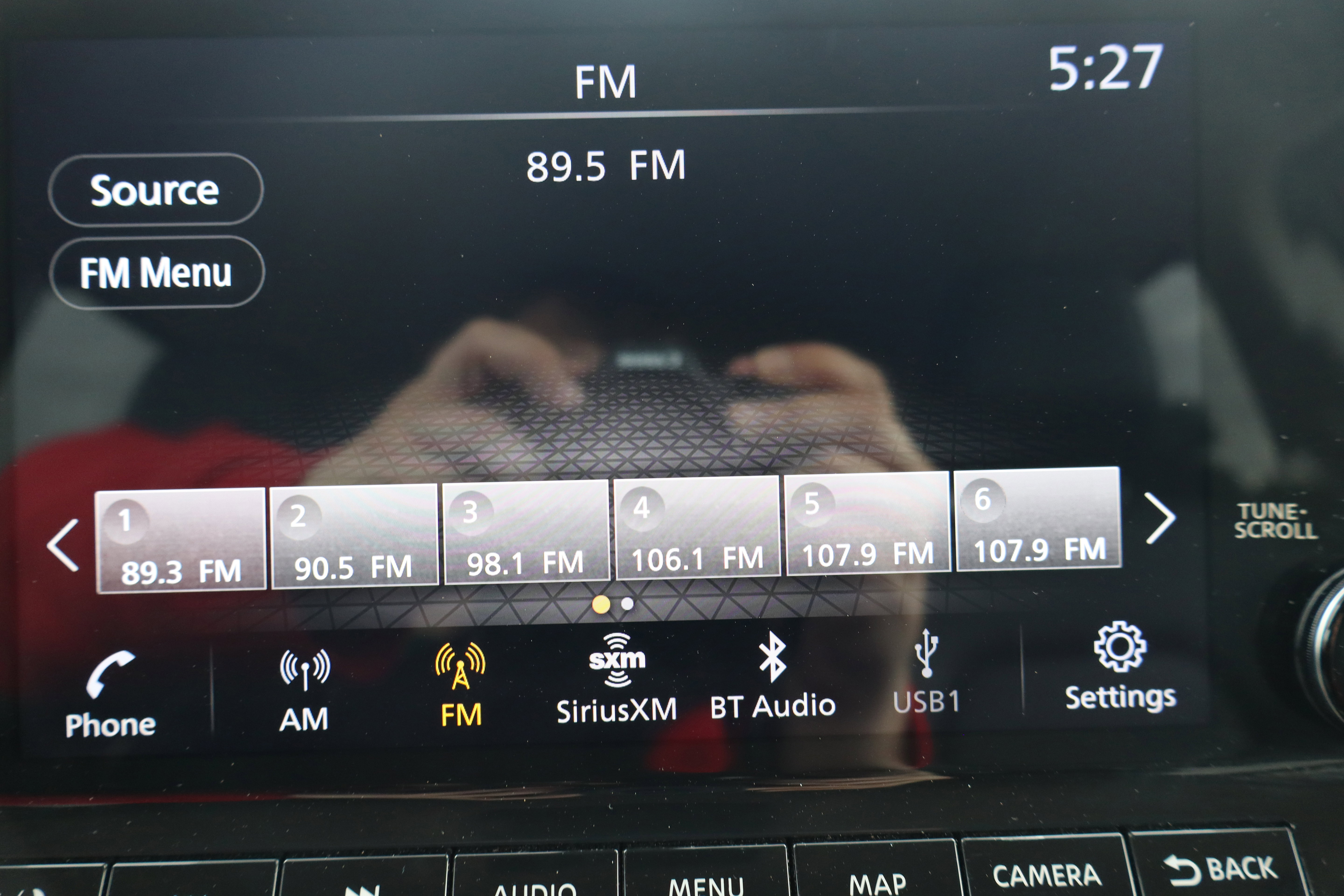 Used 2023 Nissan Pathfinder SL AWD/4WD image 21