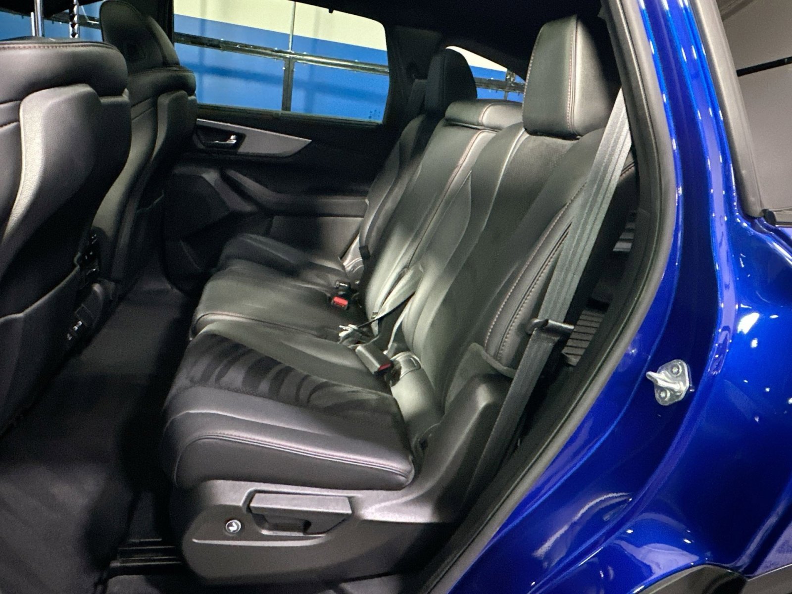 Used 2023 Acura MDX A-Spec image 35