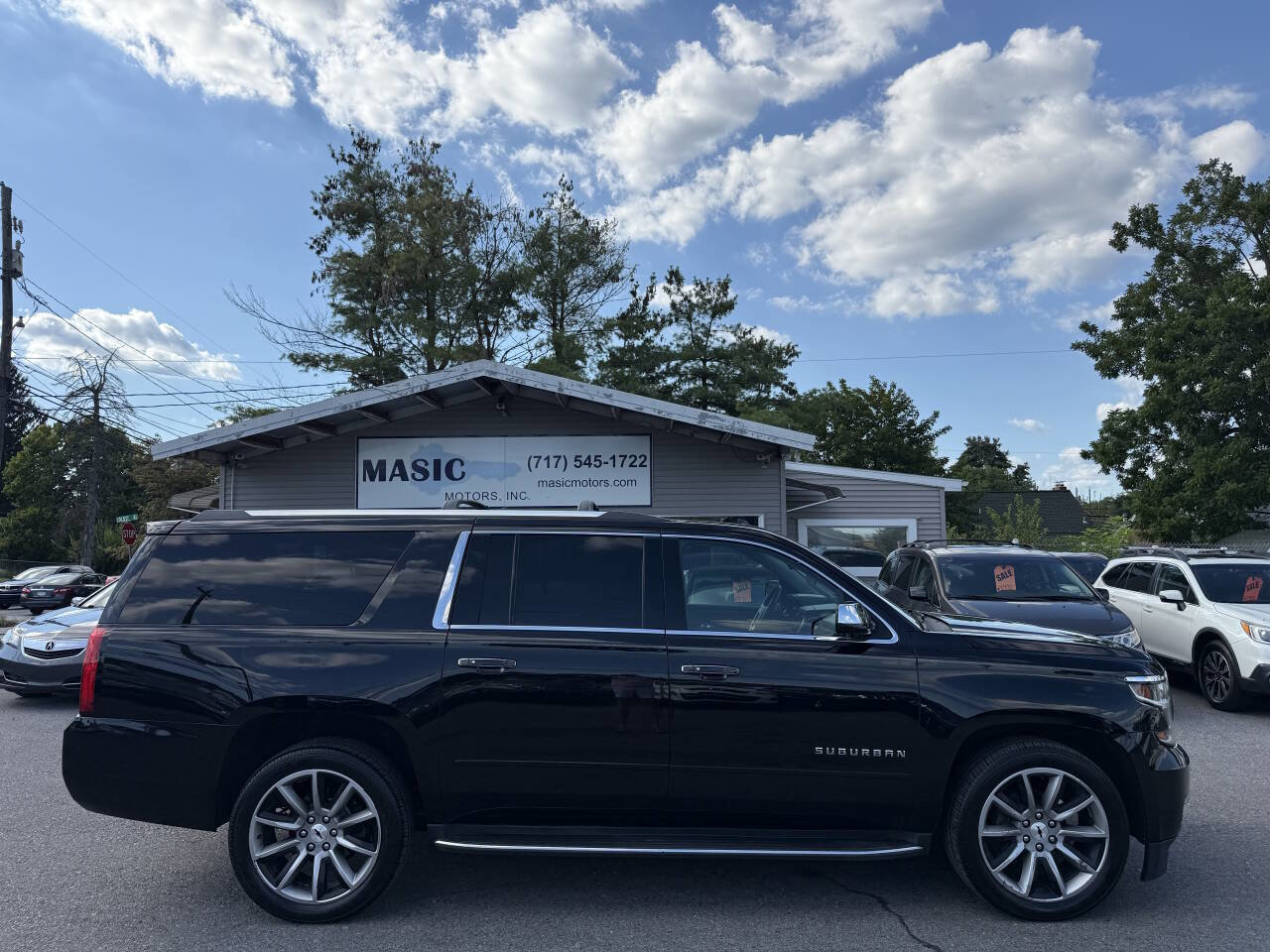 Used 2017 Chevrolet Suburban Premier image 37