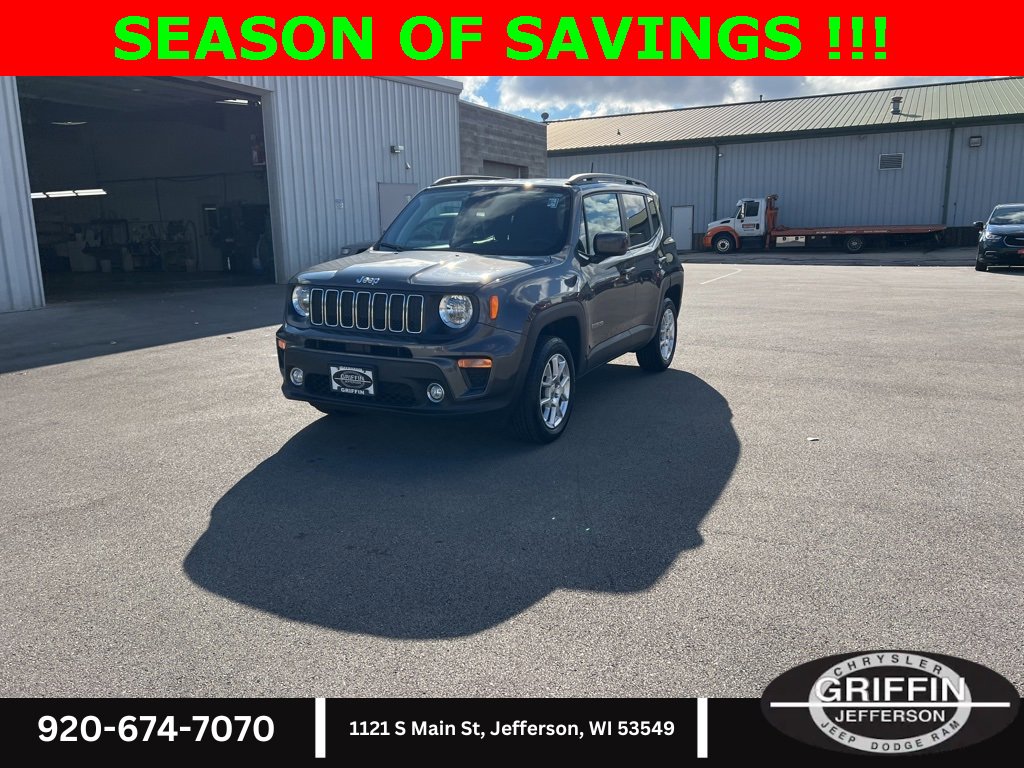 Used 2019 Jeep Renegade Latitude w/ Cold Weather Group image 3