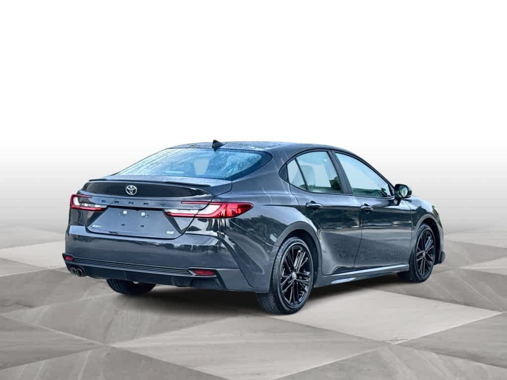 Used 2025 Toyota Camry SE FWD image 8