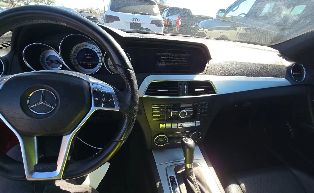 Used 2013 Mercedes-Benz C 250 Sedan image 9