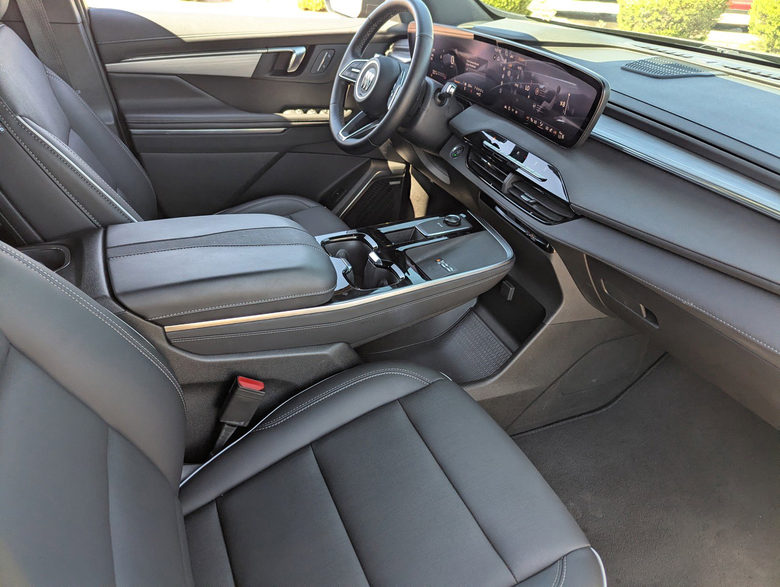 Certified 2025 Buick Enclave Preferred image 12