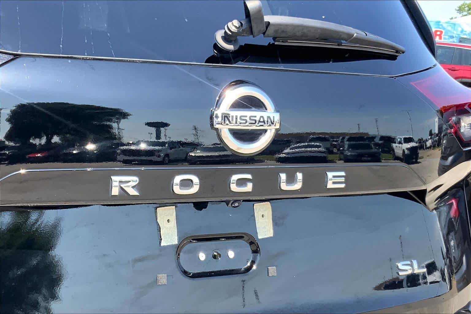 Used 2021 Nissan Rogue SL w/ Premium Package FWD image 10