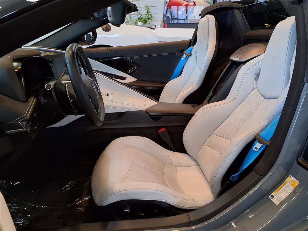 Used 2024 Chevrolet Corvette Stingray Preferred Conv w/ Stealth Interior Trim Package image 17