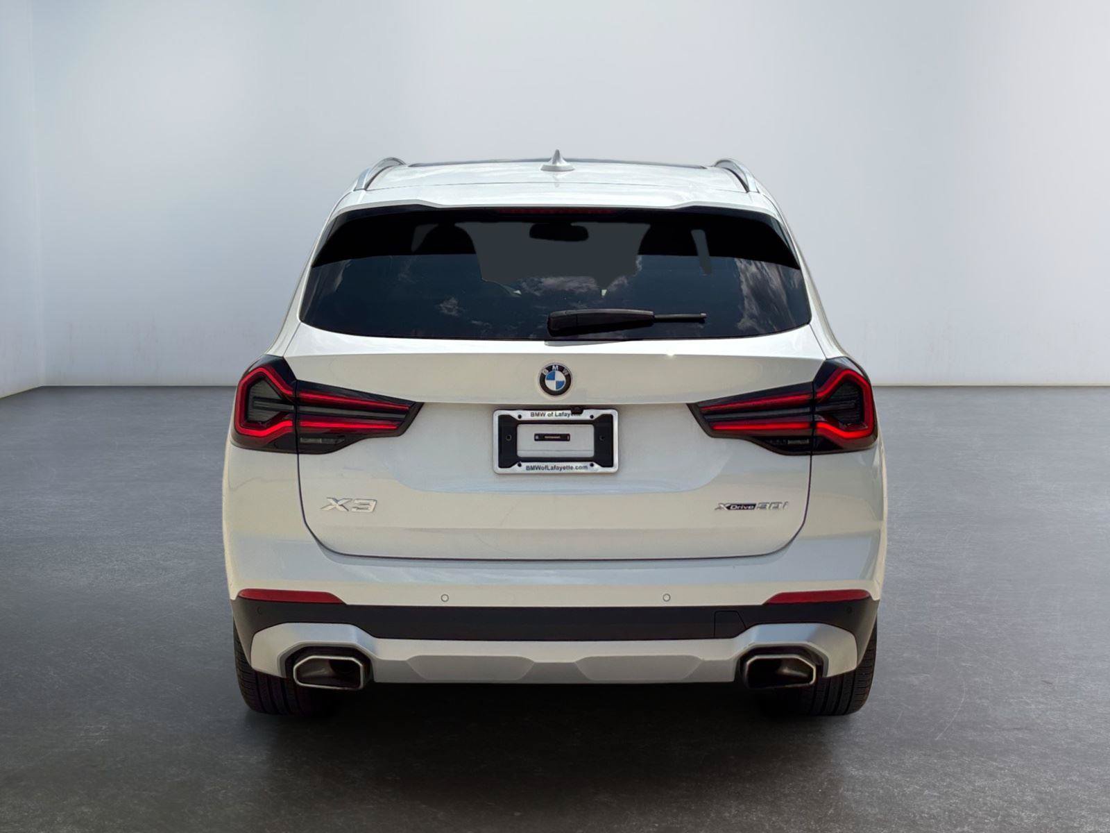 Used 2023 BMW X3 xDrive30i w/ Premium Package w/ZPA AWD/4WD image 4