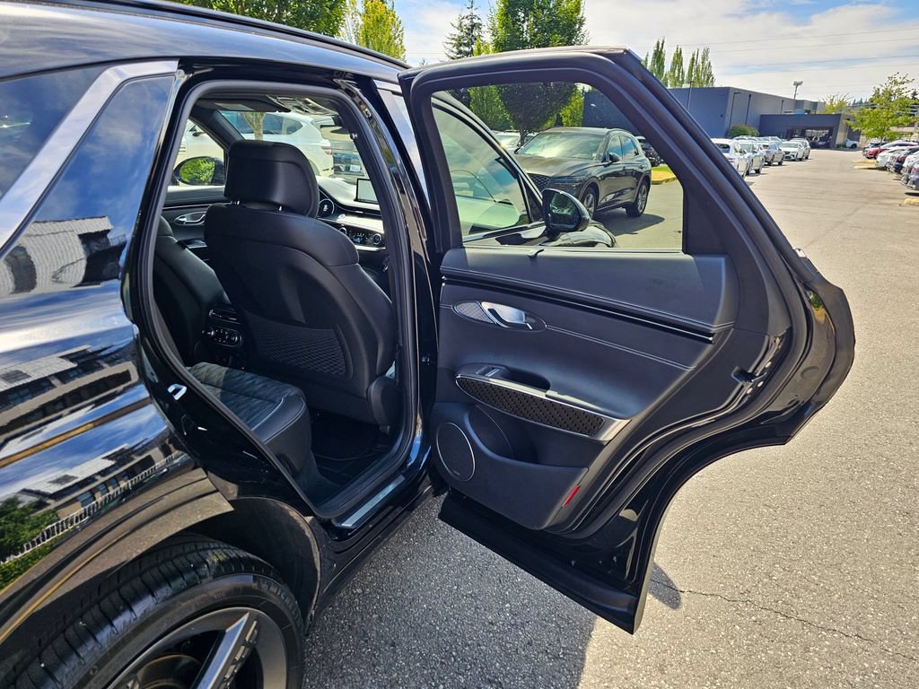 Certified 2025 Genesis GV70 3.5T Sport w/ Sport Prestige Package AWD/4WD image 26
