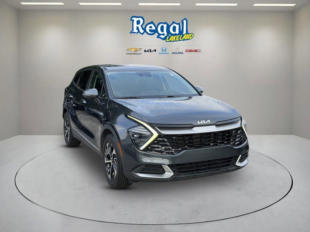 Certified 2024 Kia Sportage EX FWD image 1
