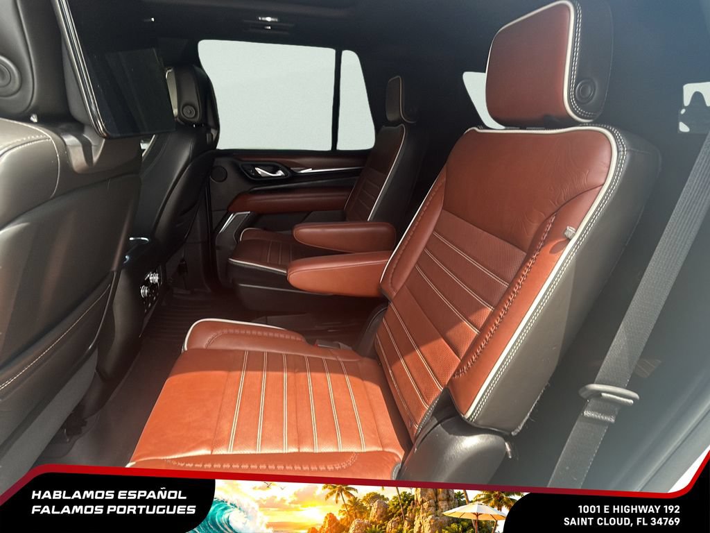 Used 2023 GMC Yukon Denali Ultimate AWD/4WD image 23