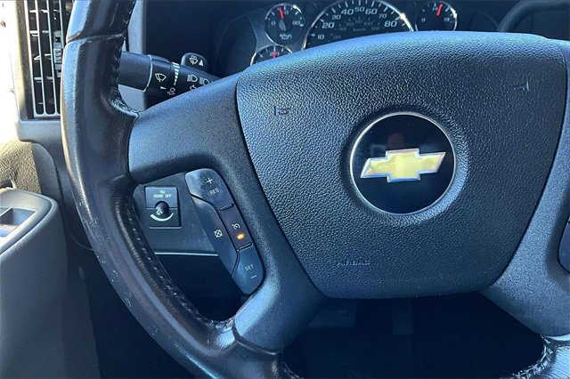 Used 2020 Chevrolet Express 3500 LS image 20