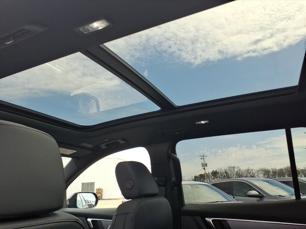 New 2026 Buick Enclave Sport Touring w/ Power Package FWD image 15