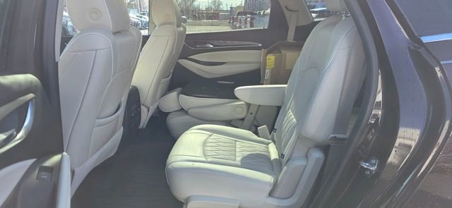 Used 2023 Buick Enclave Avenir w/ Avenir Technology Package image 12
