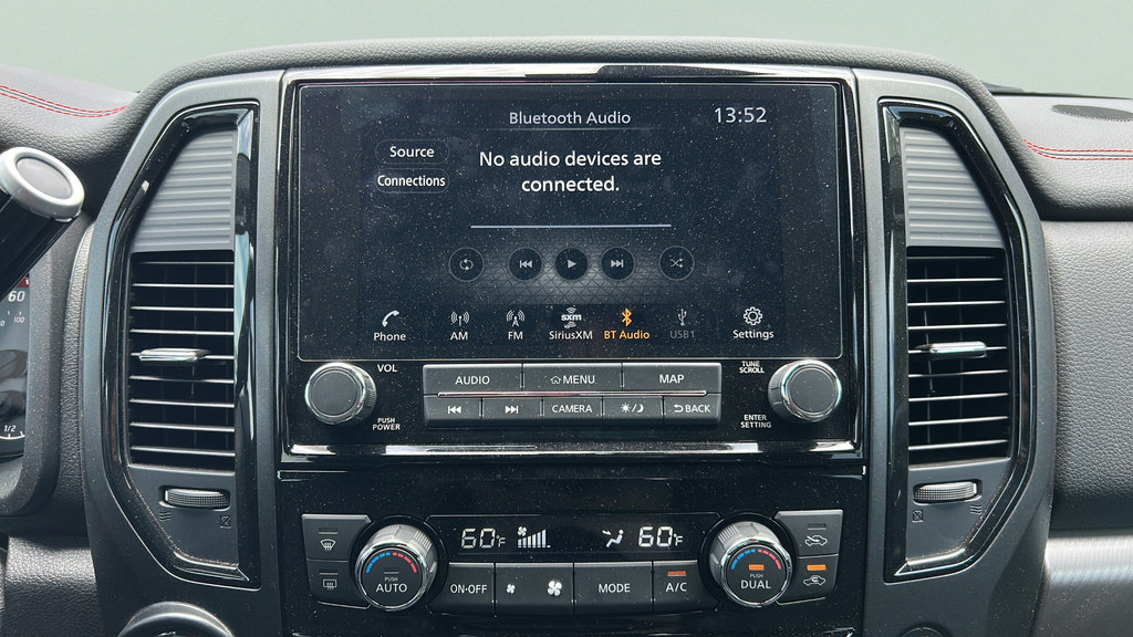 Used 2024 Nissan Titan PRO-4X w/ Pro-4x Convenience Package AWD/4WD image 22