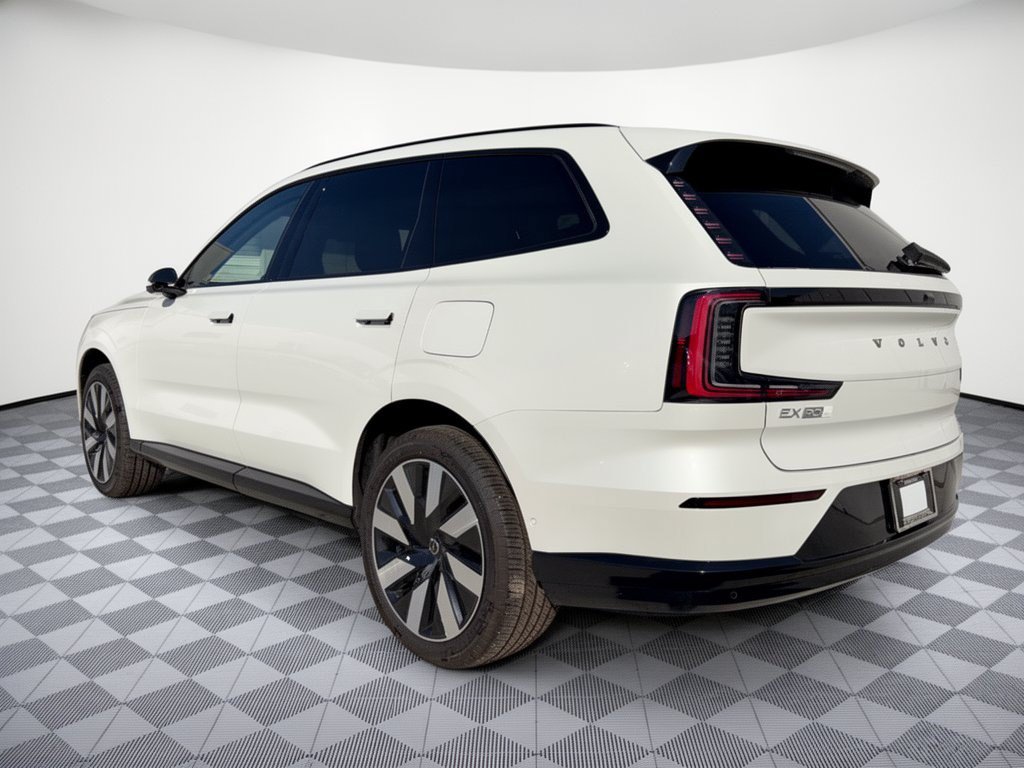 Certified 2025 Volvo EX90 Plus AWD/4WD image 3