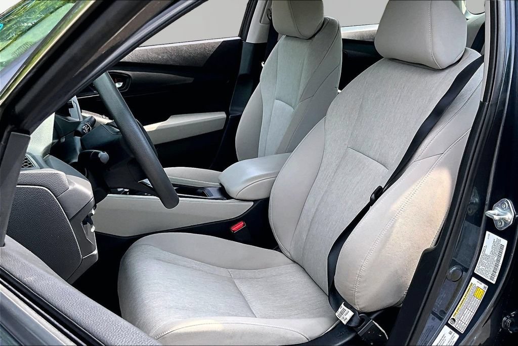 Used 2023 Honda Accord EX image 17