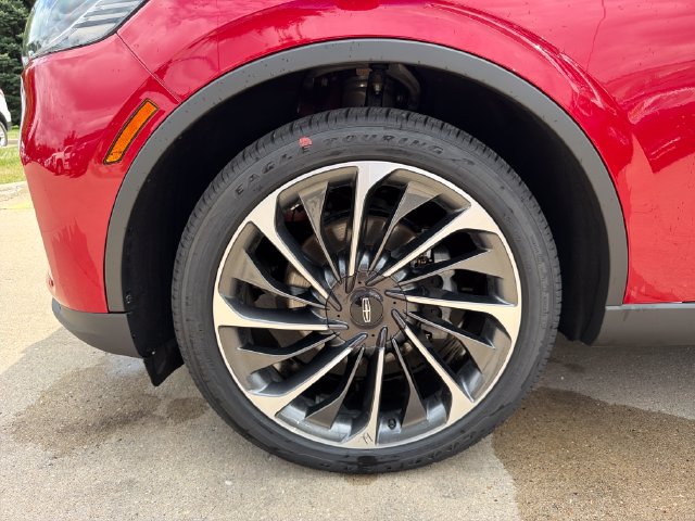 New 2026 Lincoln Aviator Reserve AWD/4WD image 13