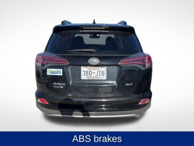 Used 2018 Toyota RAV4 XLE image 5