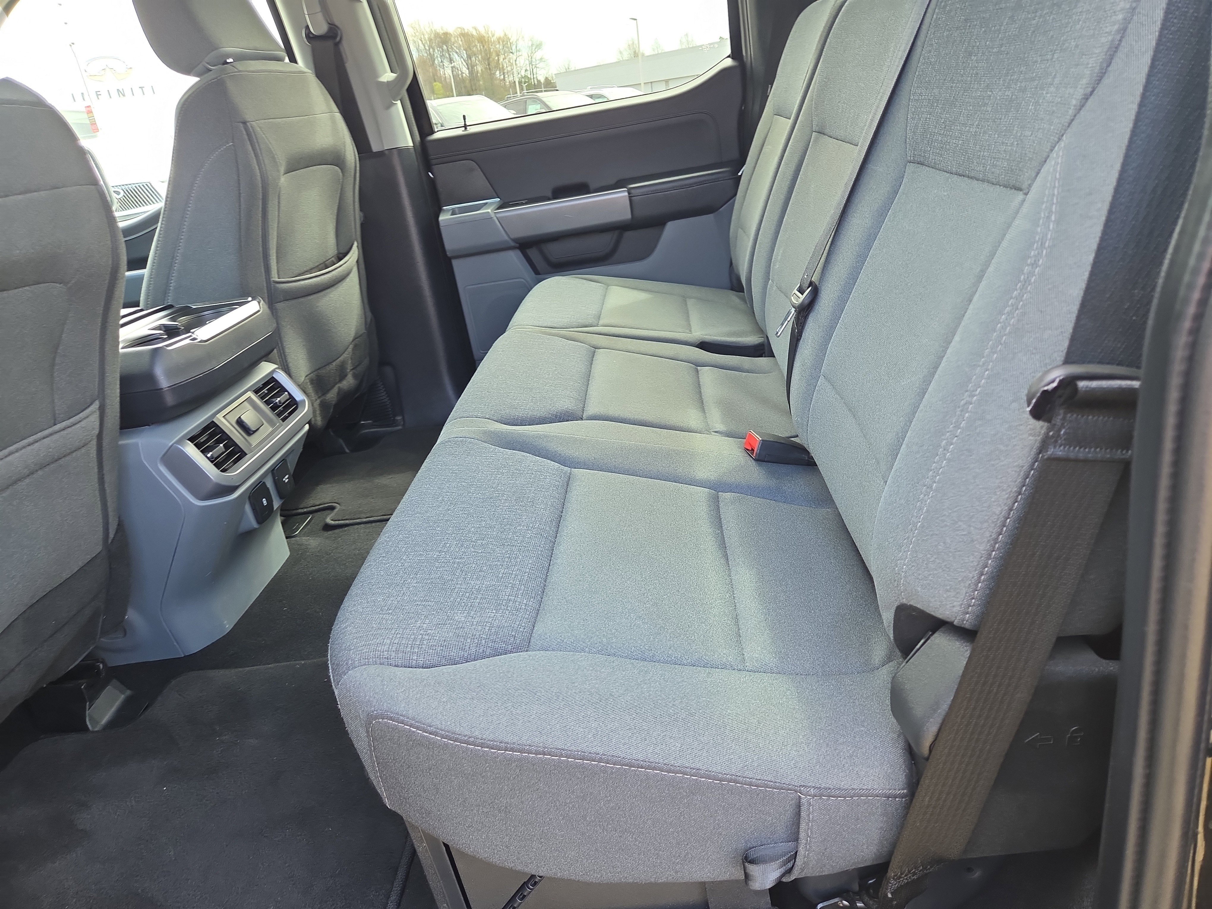 Used 2024 Ford F150 XLT w/ Mobile Office Package image 7