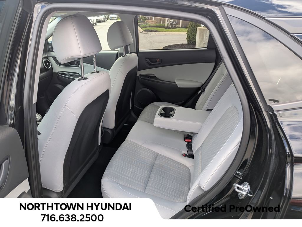 Certified 2023 Hyundai Kona SEL AWD/4WD image 33