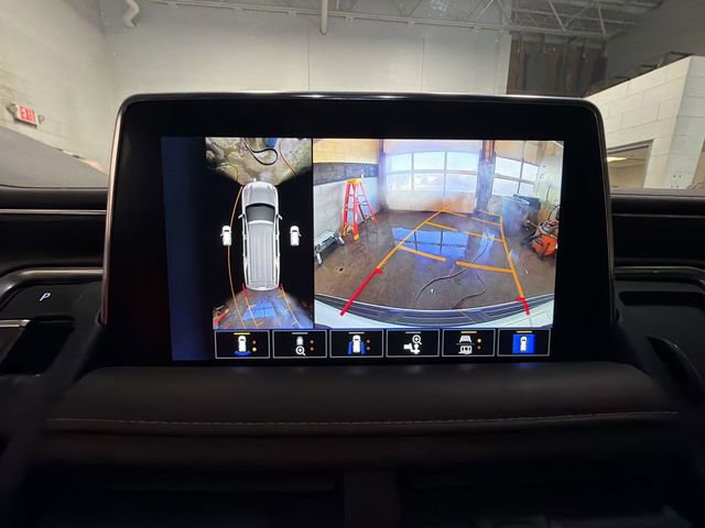 Used 2022 Chevrolet Tahoe LT w/ Luxury Package image 17