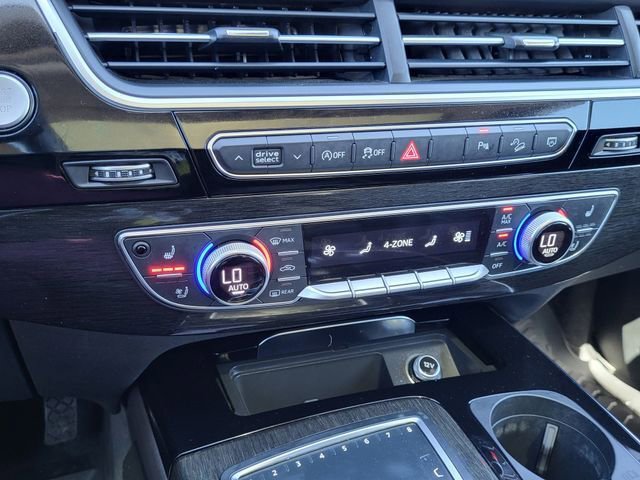 Used 2019 Audi Q7 3.0T Premium Plus w/ Premium Plus Package image 18