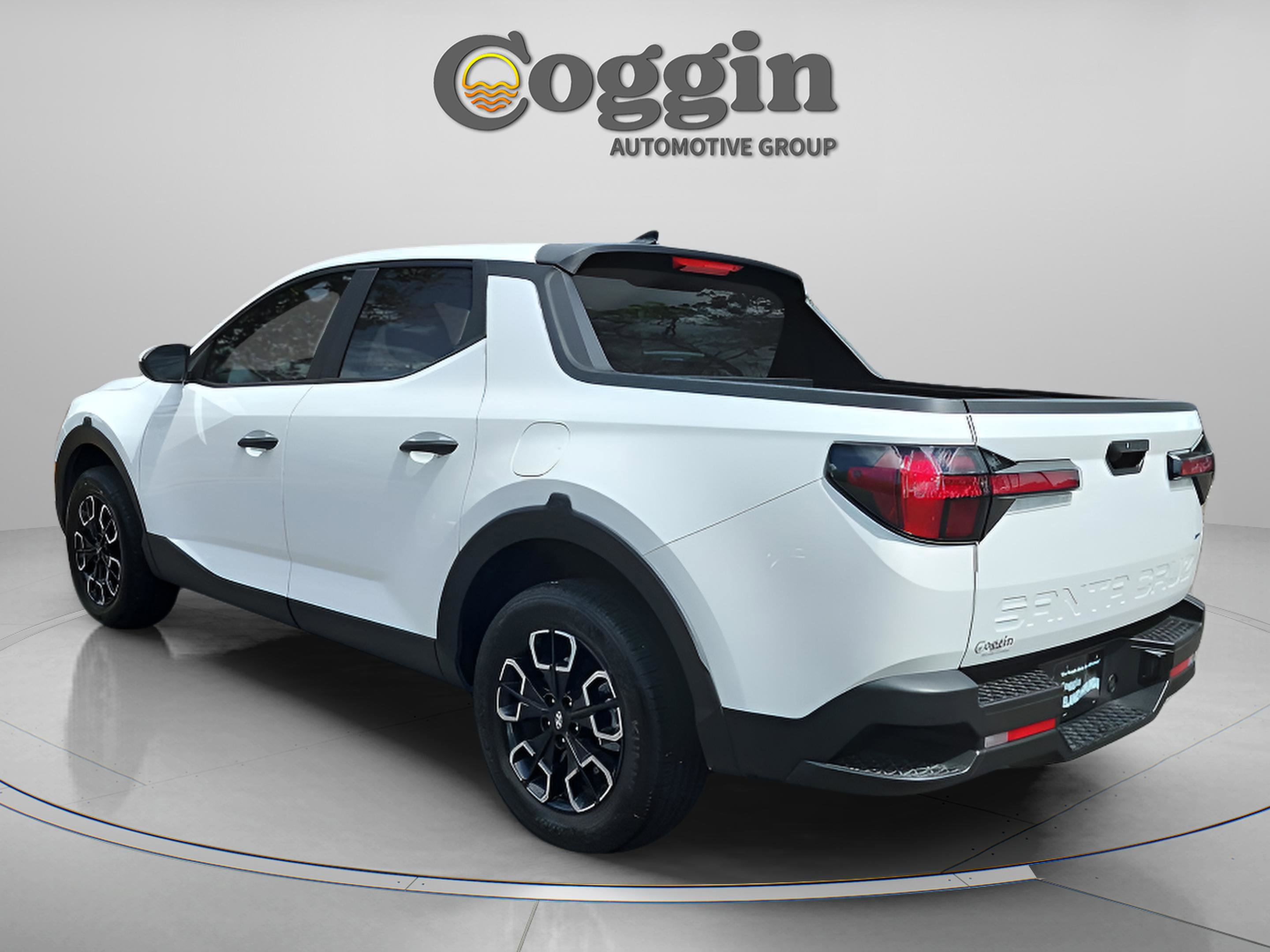 Certified 2024 Hyundai Santa Cruz SE image 3