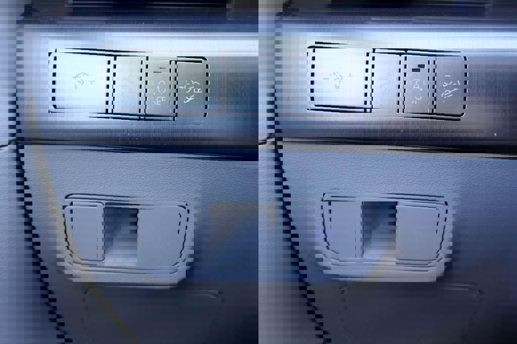 New 2026 Hyundai Kona SE image 21