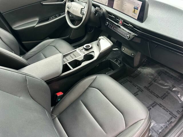 Used 2024 Kia EV6 Wind w/ Wind Technology Package RWD image 18