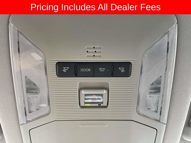 Used 2024 Toyota RAV4 Adventure AWD/4WD image 32