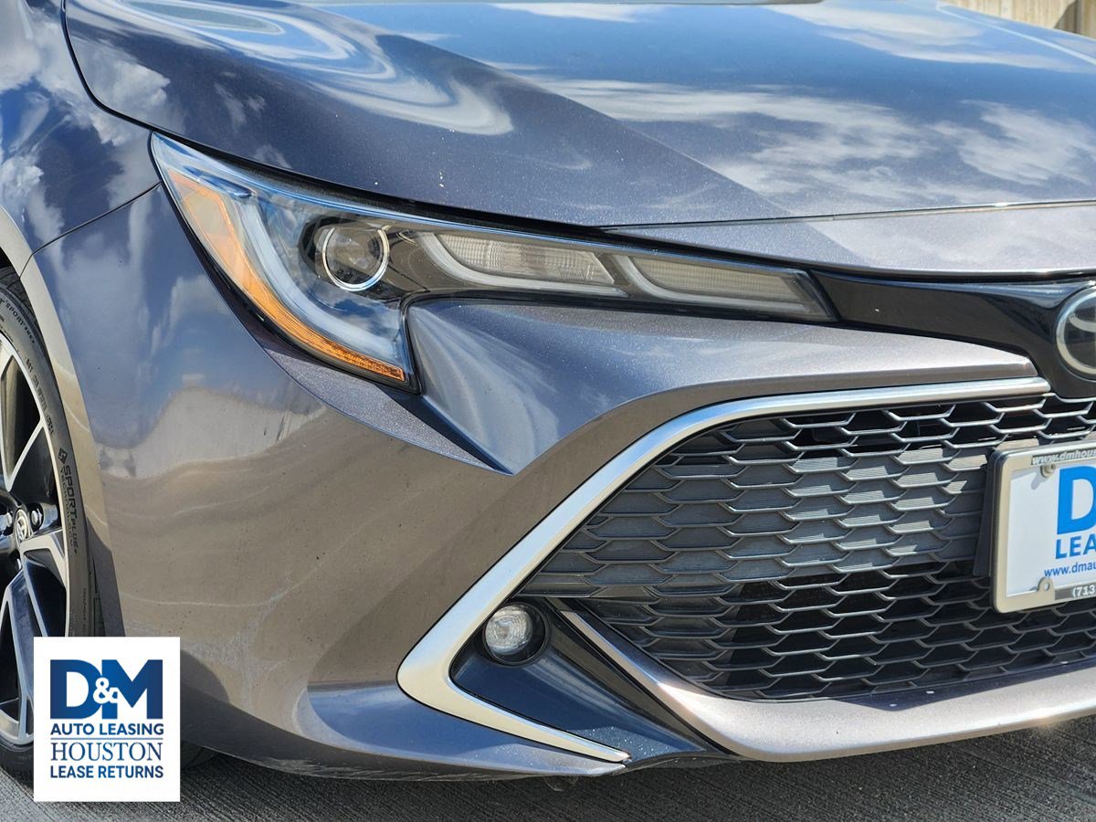 Used 2022 Toyota Corolla XSE FWD image 9