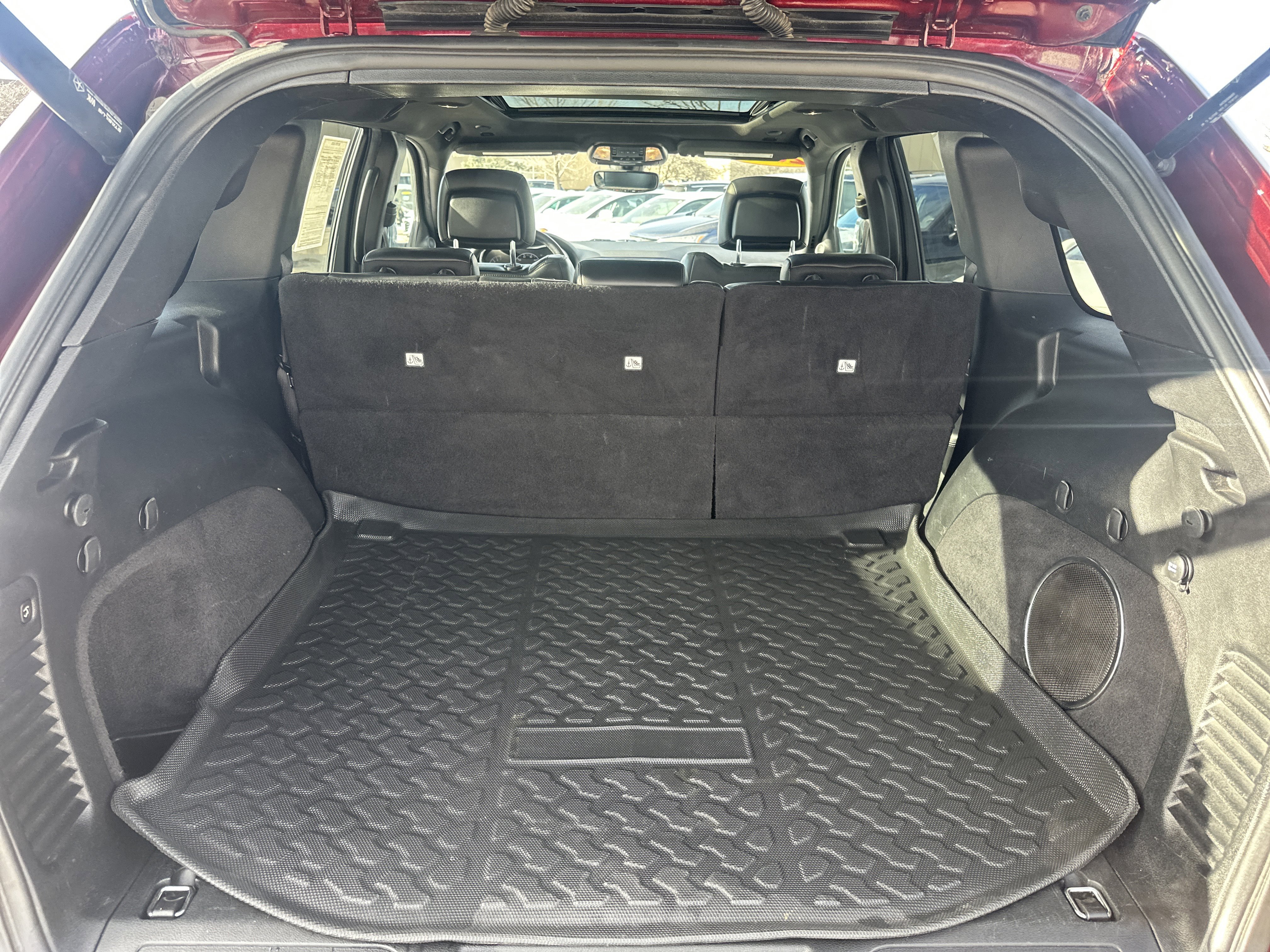 Used 2020 Jeep Grand Cherokee Limited w/ Luxury Group II image 22