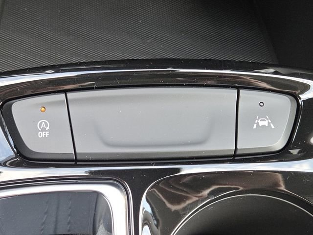 New 2026 Chevrolet Trax LT FWD image 8
