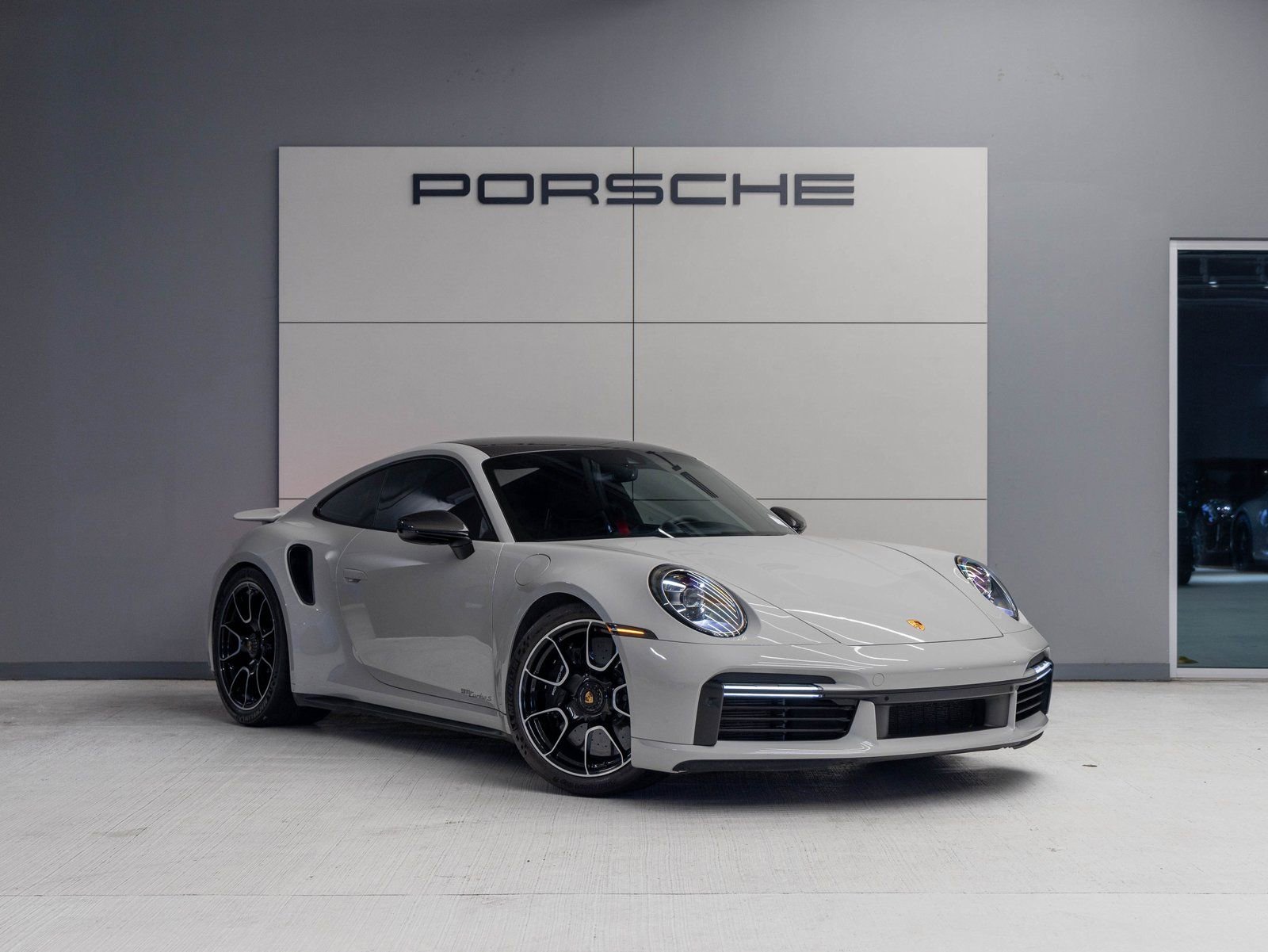 Certified 2022 Porsche 911 Turbo S image 9