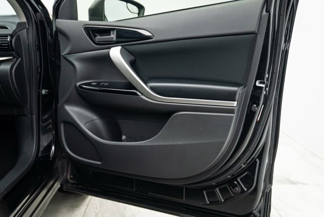 Used 2024 Mitsubishi Eclipse Cross LE image 28