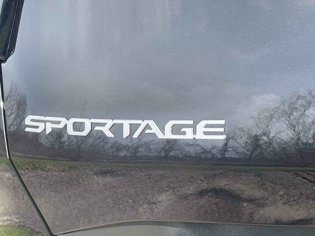 Certified 2023 Kia Sportage LX image 22
