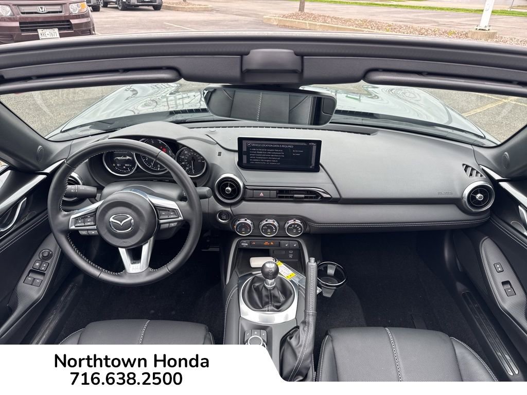 Used 2024 MAZDA MX-5 Miata RF Grand Touring w/ Weather Package RWD image 19